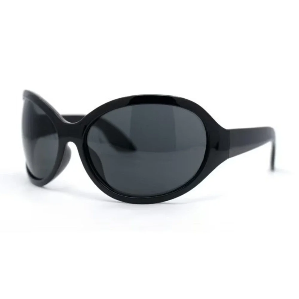 Black Sunglasses Women's MEn's Retro Style Fashion‎ Shades Modern Trendy Modern
